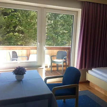 Comfort Bruckner Hotel 2*